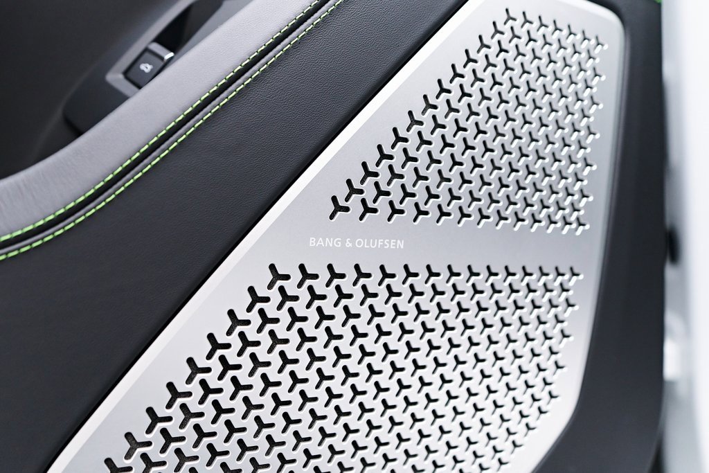 Used 2022 Lamborghini Urus image 43