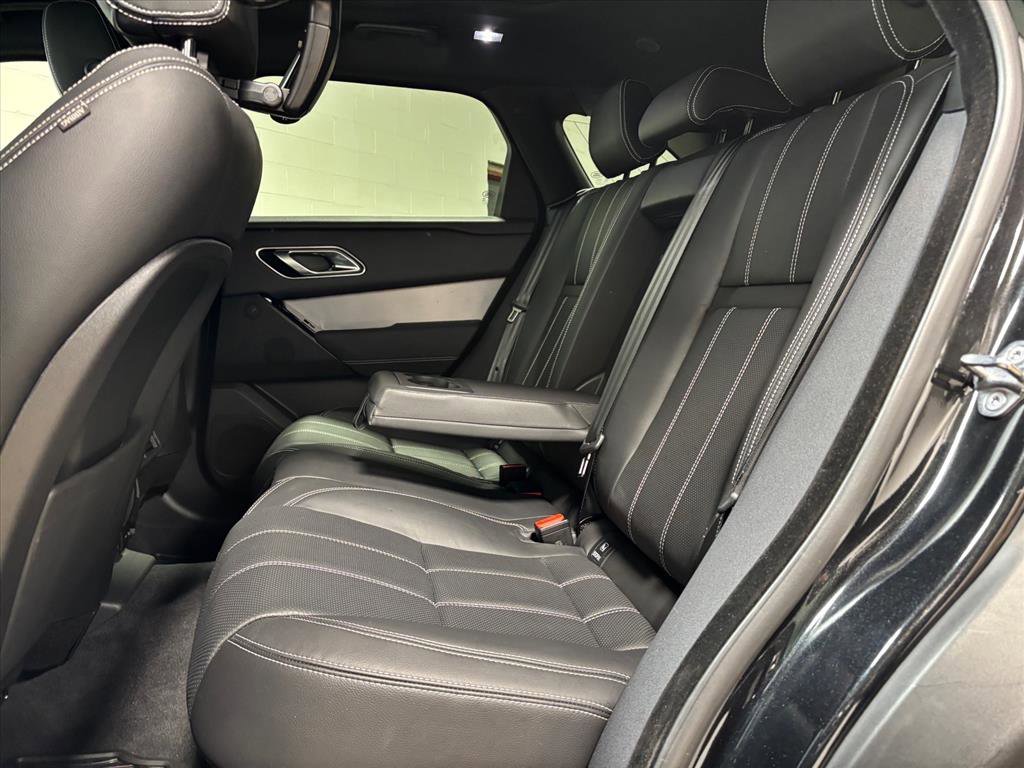 Used 2023 Land Rover Range Rover Velar R-Dynamic S image 27