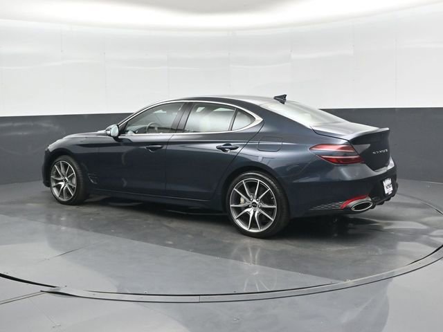Used 2025 Genesis G70 2.5T image 9