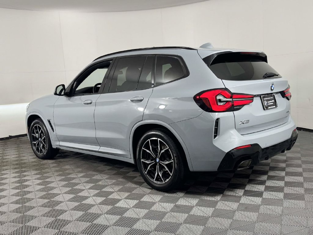 Used 2024 BMW X3 xDrive30i w/ Premium Package AWD/4WD image 8