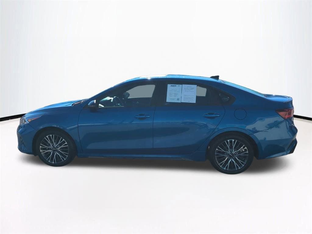 Used 2022 Kia Forte GT-Line w/ GT-Line Premium Package image 8