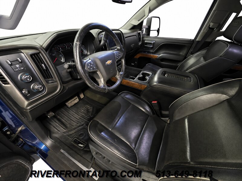 Used 2017 Chevrolet Silverado 2500 High Country w/ Duramax Plus Package AWD/4WD image 3