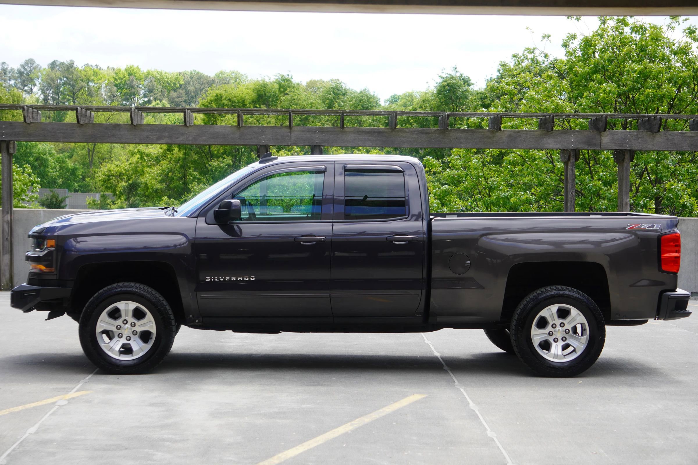 Used 2016 Chevrolet Silverado 1500 LT w/ All Star Edition AWD/4WD image 9