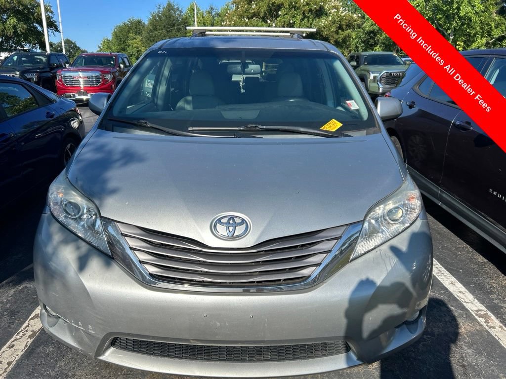 Used 2015 Toyota Sienna XLE w/ XLE Navigation Package AWD/4WD image 14