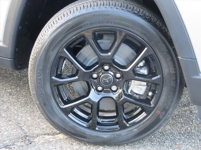 New 2026 Jeep Compass Latitude image 7