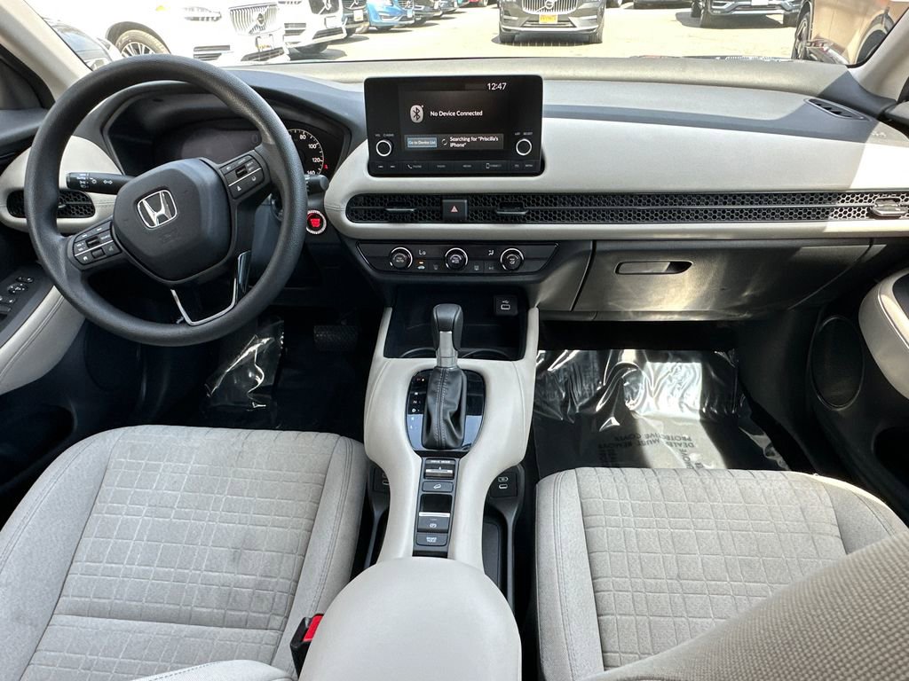 Used 2025 Honda HR-V LX image 13