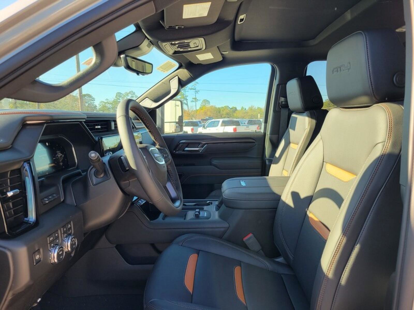 New 2026 GMC Sierra 2500 AT4 w/ AT4 Premium Plus Package image 9