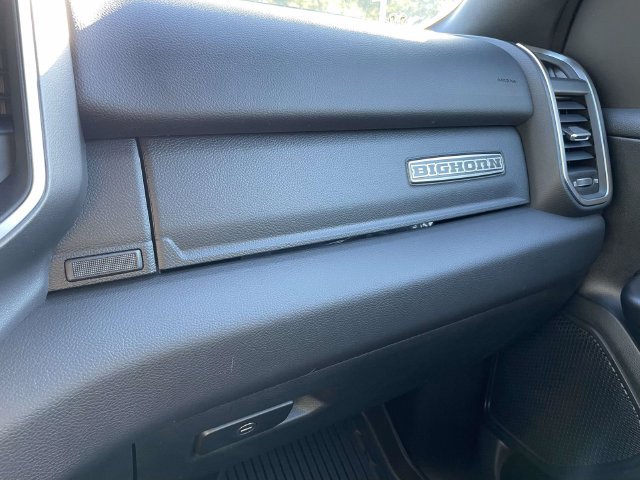 Used 2025 RAM 1500 Big Horn RWD image 24