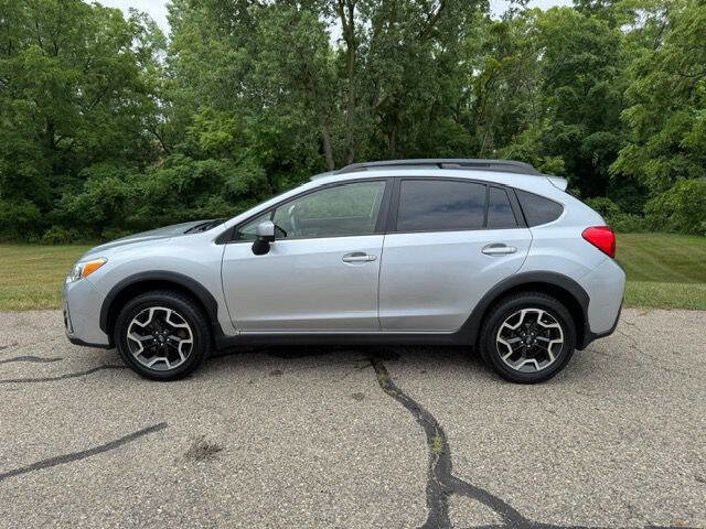 Used 2016 Subaru Crosstrek 2.0i Premium image 5
