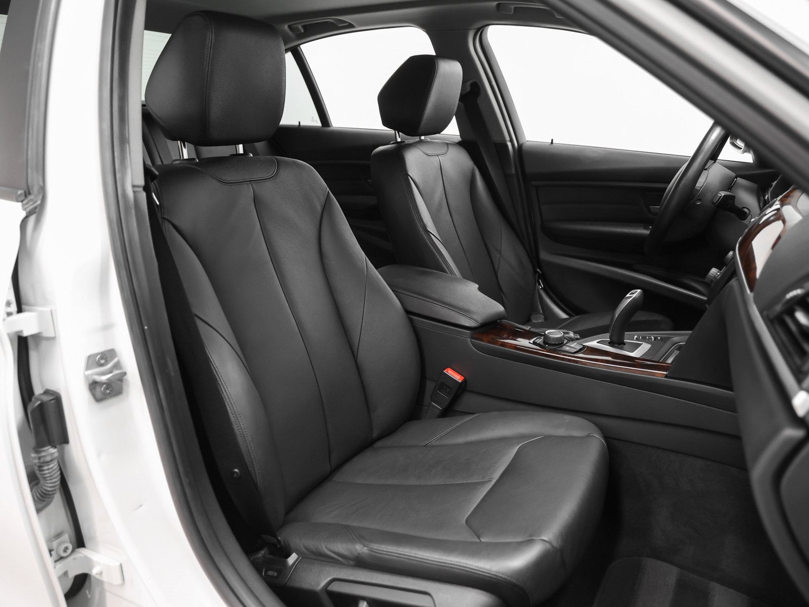 Used 2014 BMW 328i xDrive Sedan image 21