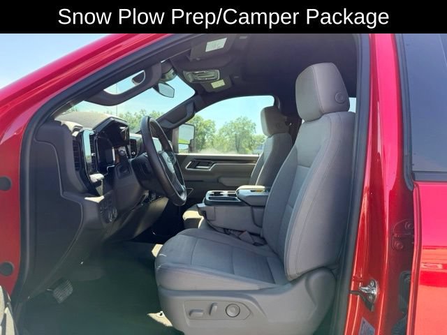 Used 2026 Chevrolet Silverado 2500 LT AWD/4WD image 8