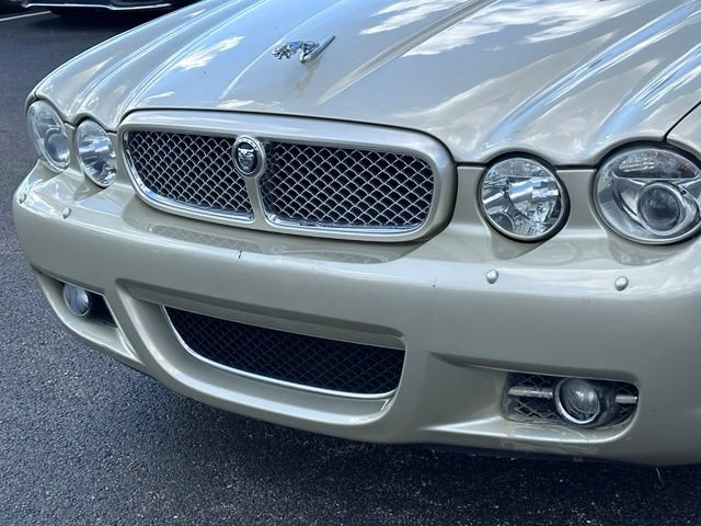 Used 2008 Jaguar XJ8 RWD image 6