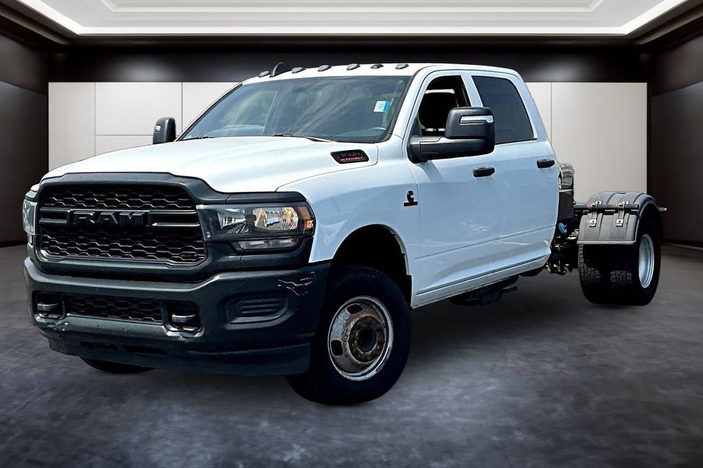 Used 2023 RAM 3500 Tradesman w/ Cold Weather Group RWD image 3