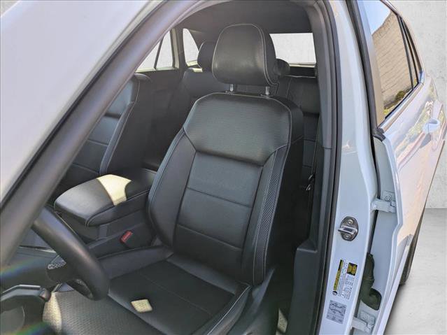 Used 2021 Volkswagen Atlas Cross Sport SEL w/ Luggage Net & Mats Package FWD image 15