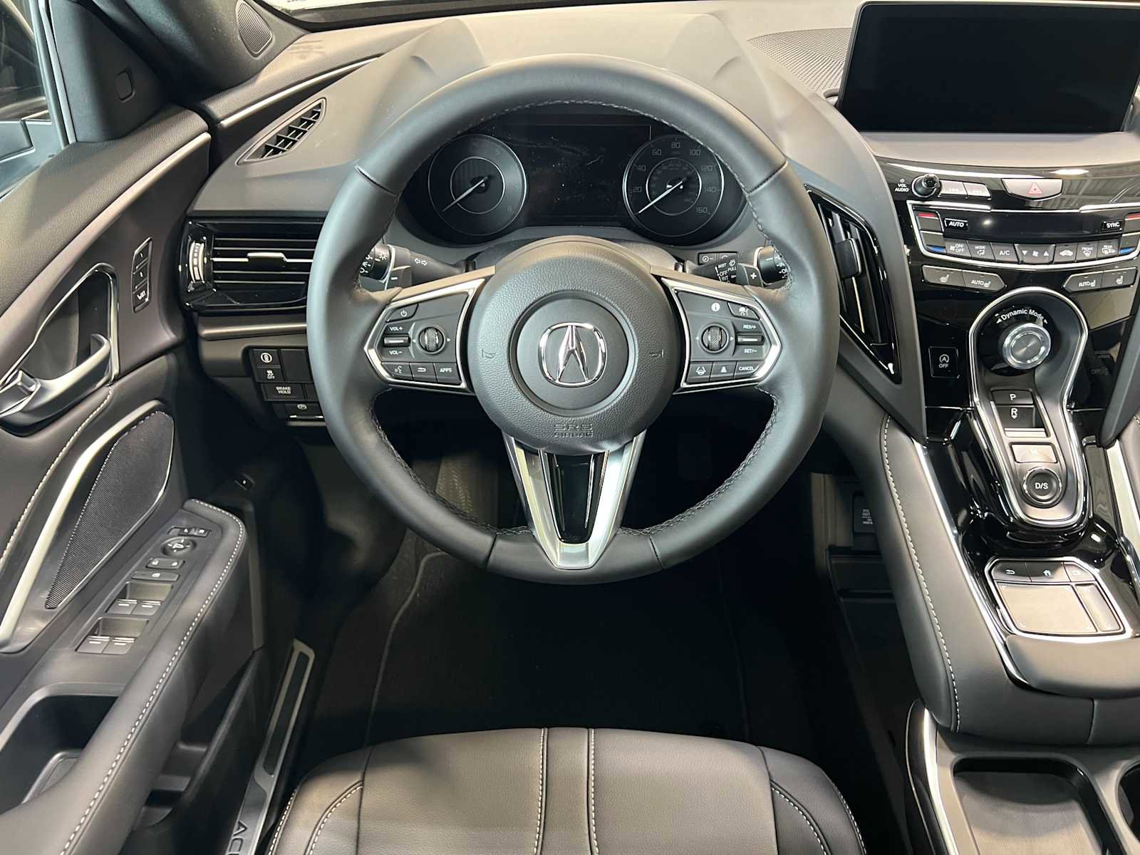 New 2026 Acura RDX SH-AWD image 18