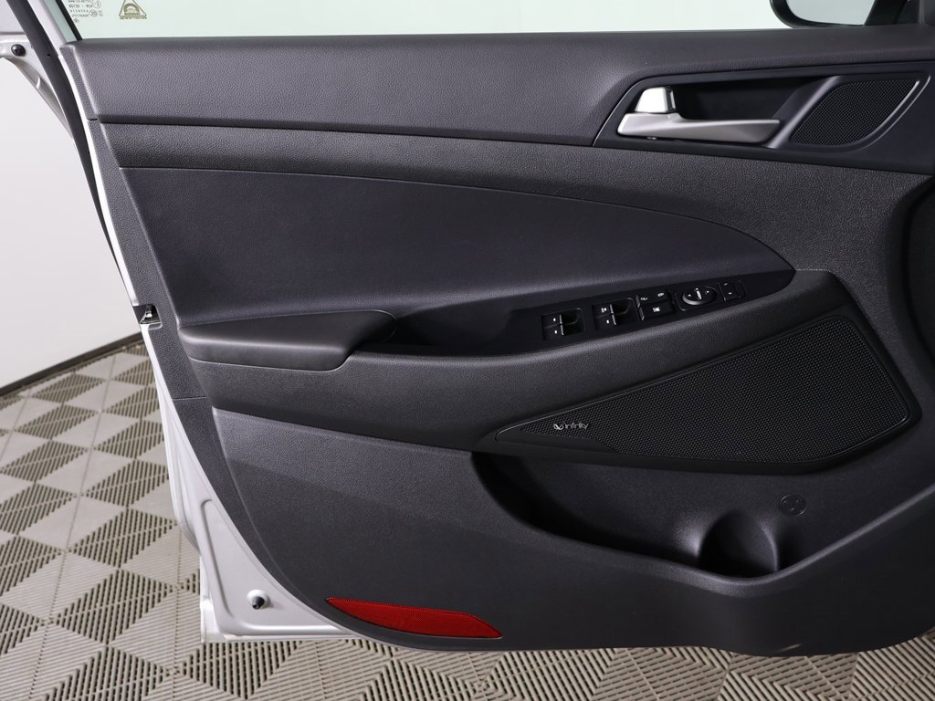 Used 2021 Hyundai Tucson Limited image 20