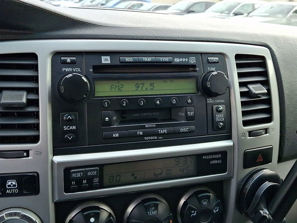 Used 2005 Toyota 4Runner Limited image 17