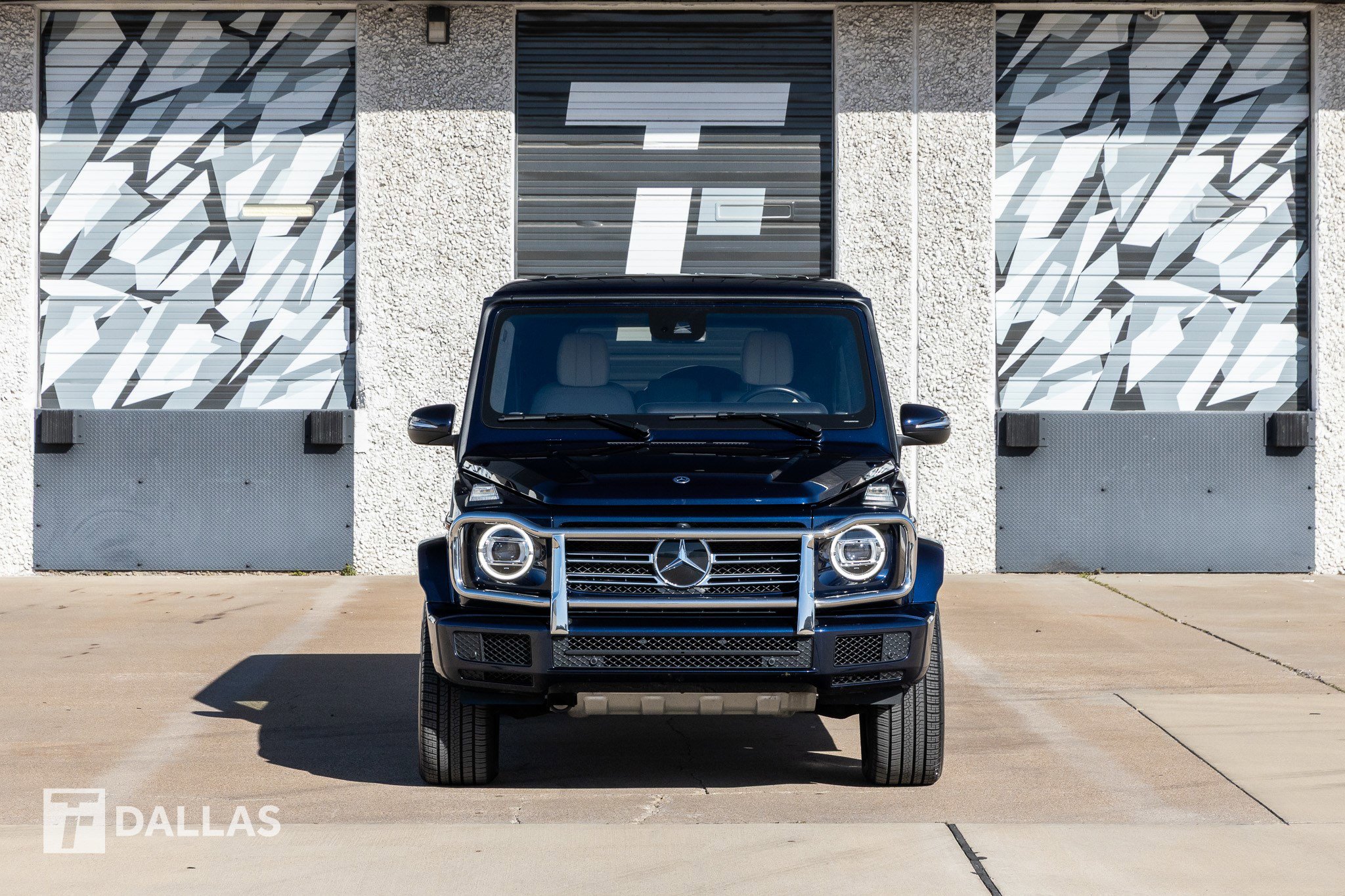 Used 2023 Mercedes-Benz G 550 image 3