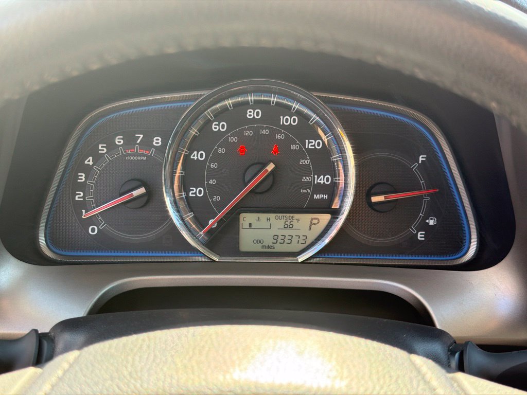 Used 2015 Toyota RAV4 Limited w/ Technology Package AWD/4WD image 14