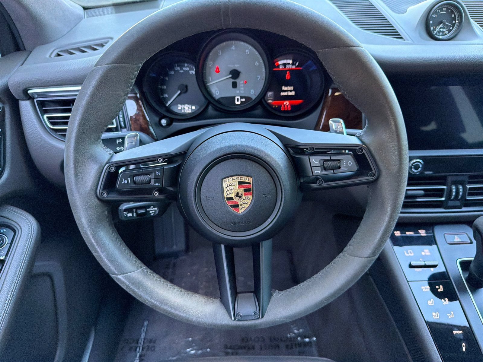 Certified 2023 Porsche Macan S AWD/4WD image 15