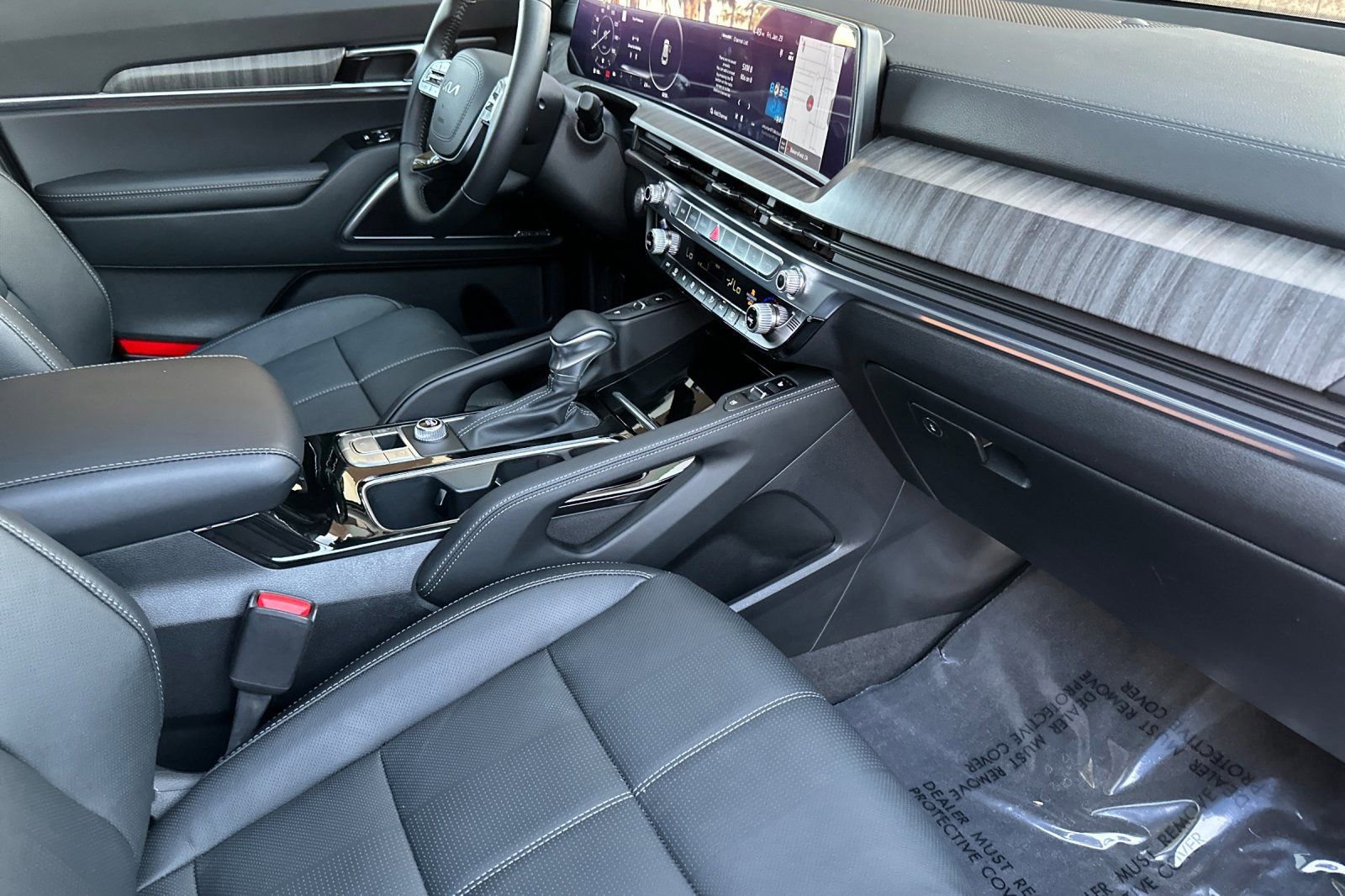 Used 2025 Kia Telluride SX image 18