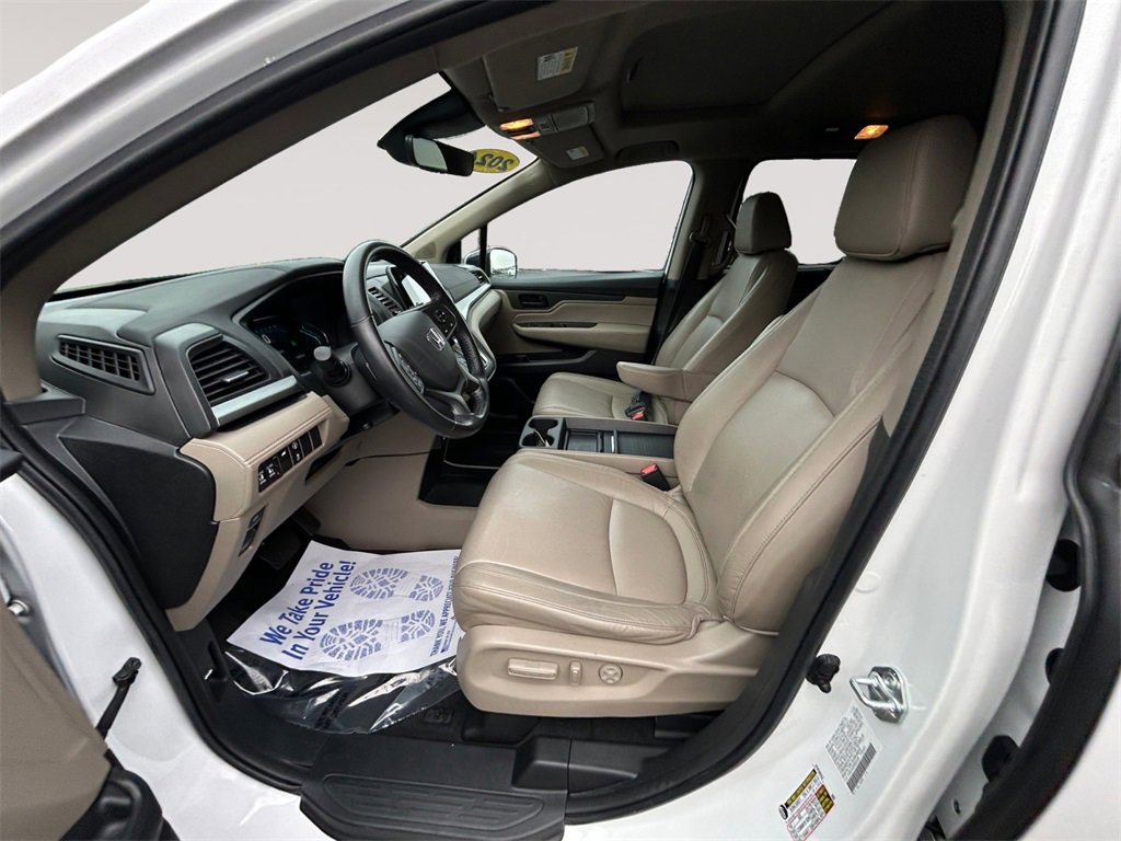 Certified 2024 Honda Odyssey EX-L image 9