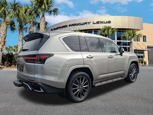 Used 2022 Lexus LX 600 F Sport w/ Accessory Package (Z1) image 4