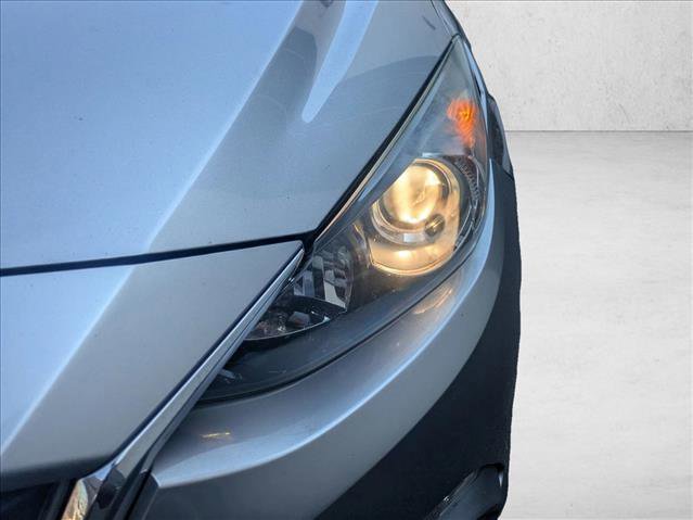 Used 2015 MAZDA MAZDA3 i Touring image 6