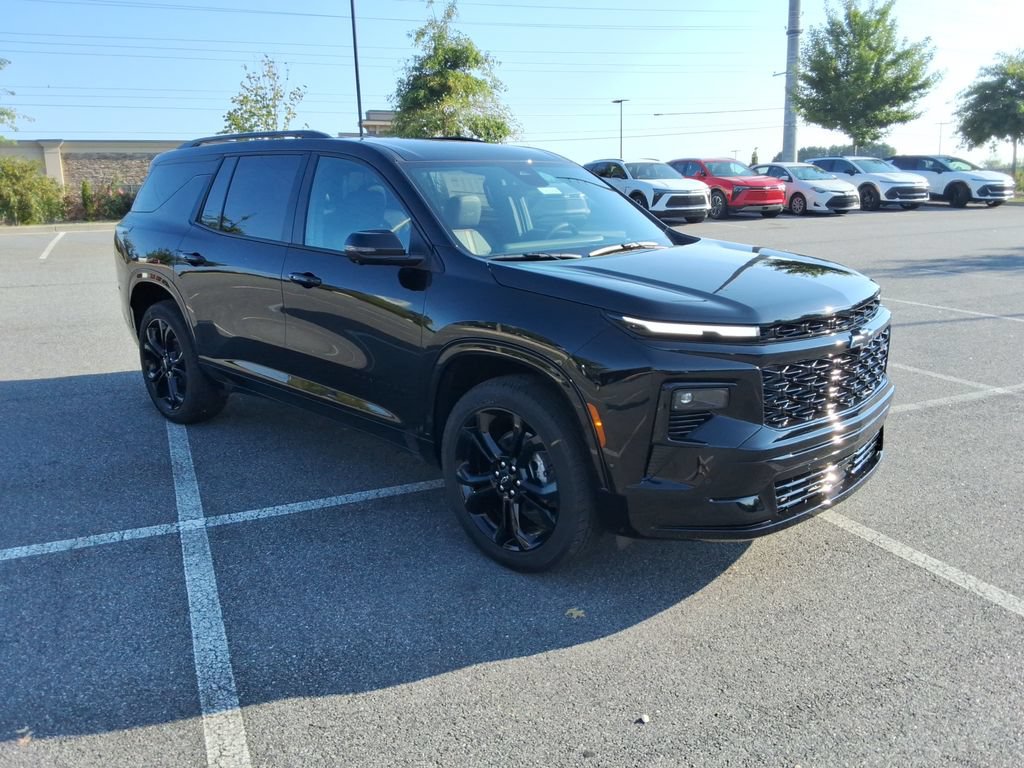 New 2027 Chevrolet Traverse RS FWD image 3