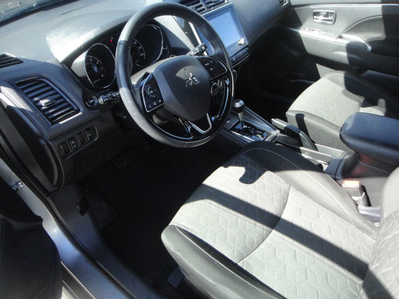 Used 2021 Mitsubishi Outlander Sport SE AWD/4WD image 7