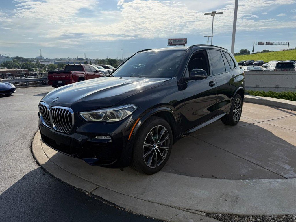 Used 2019 BMW X5 xDrive50i AWD/4WD image 9