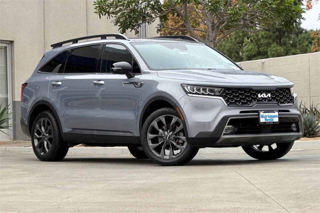 Used 2022 Kia Sorento X-Line EX image 2