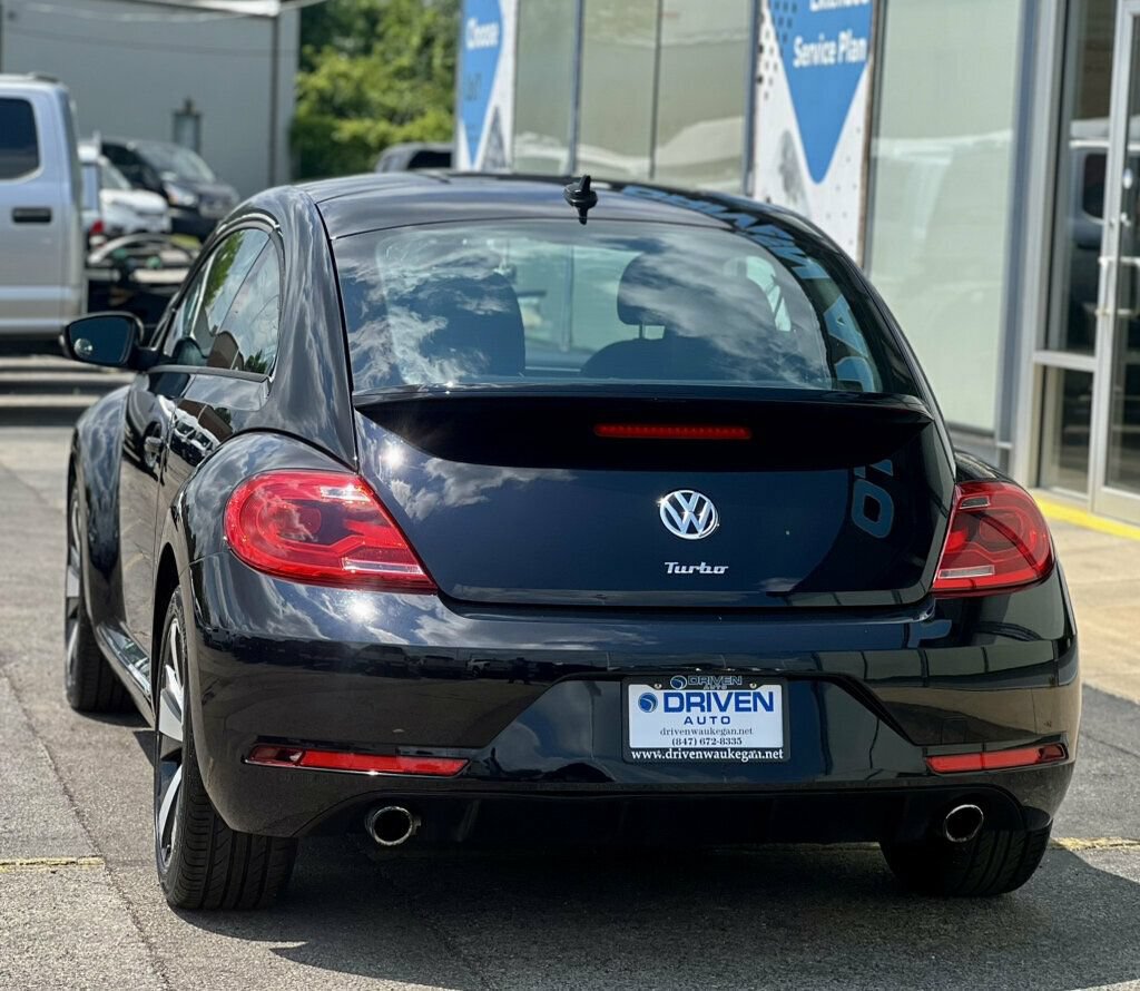 Used 2015 Volkswagen Beetle R-Line FWD image 3