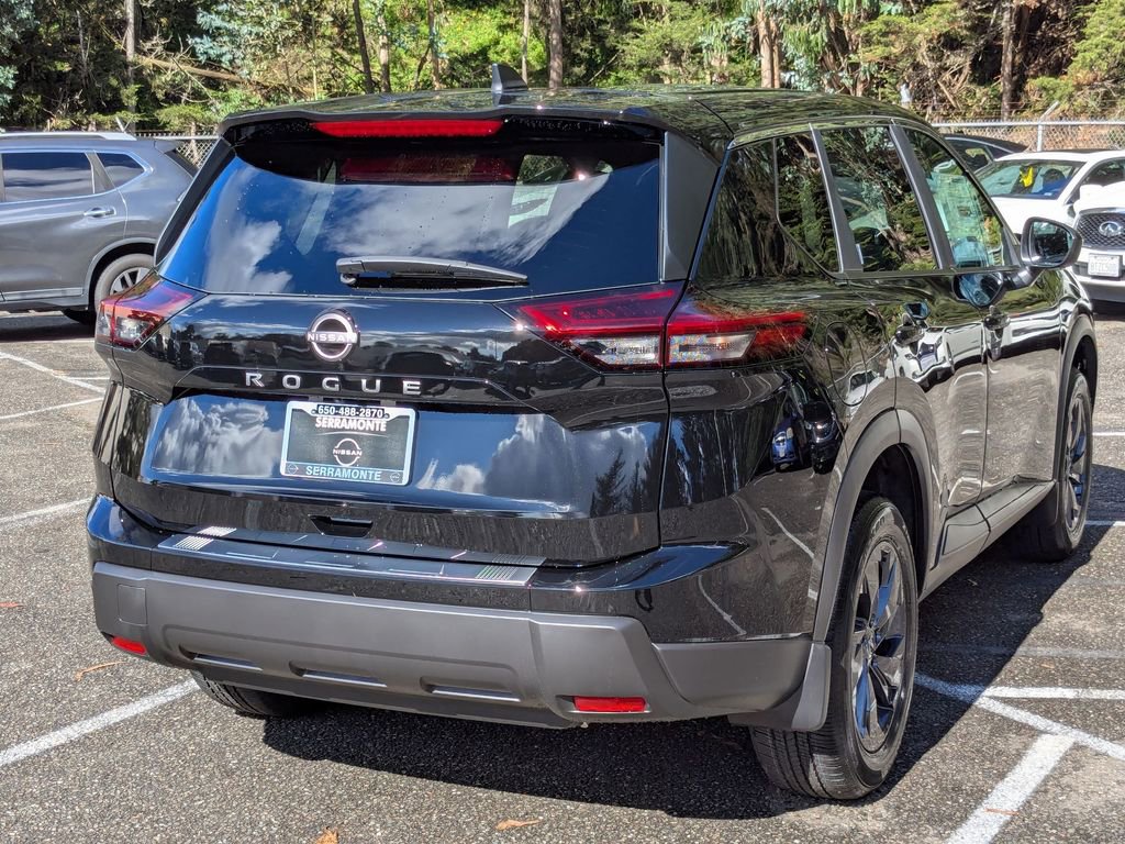 New 2026 Nissan Rogue SV FWD image 5