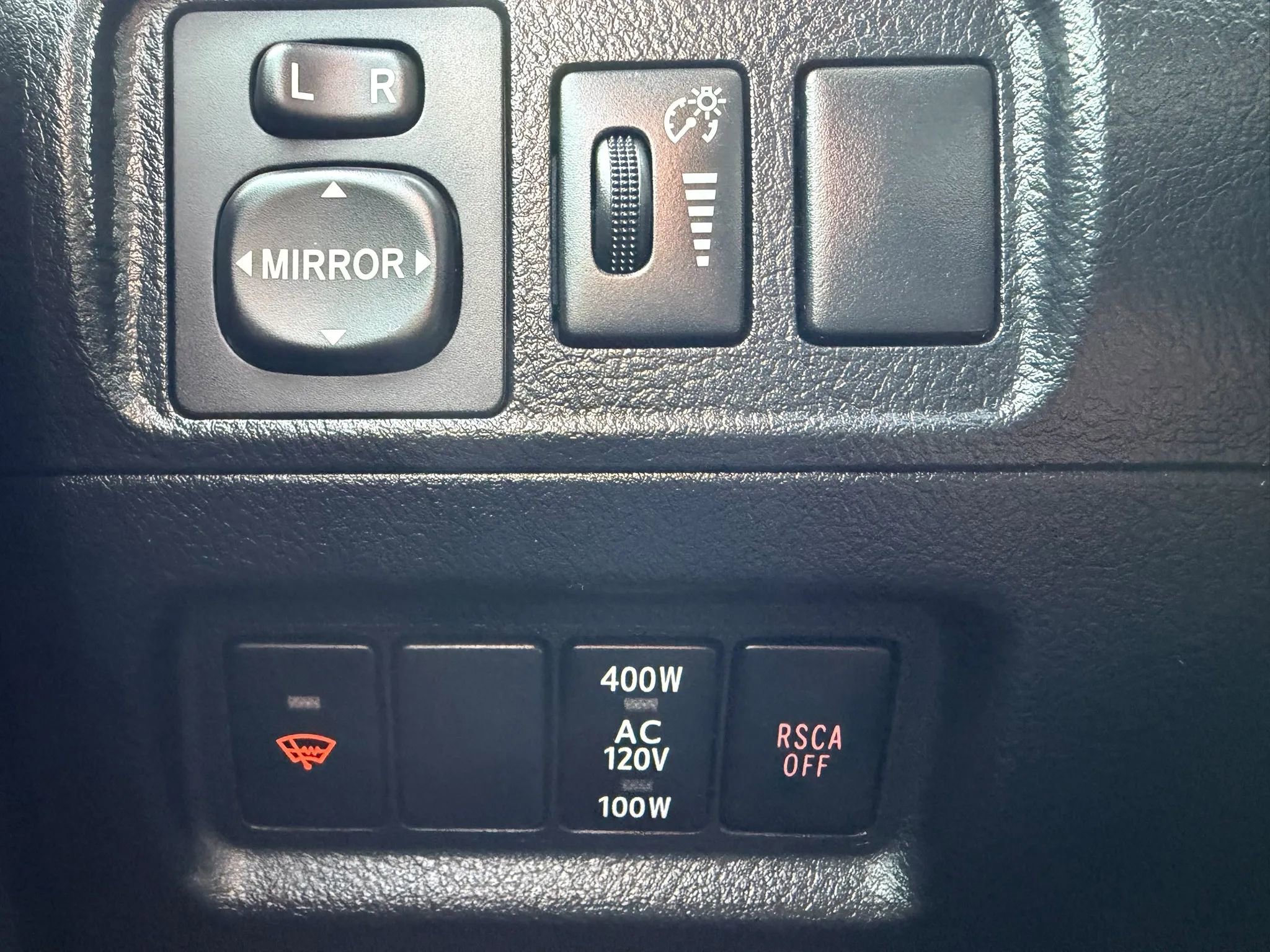 Used 2010 Toyota 4Runner Limited image 27