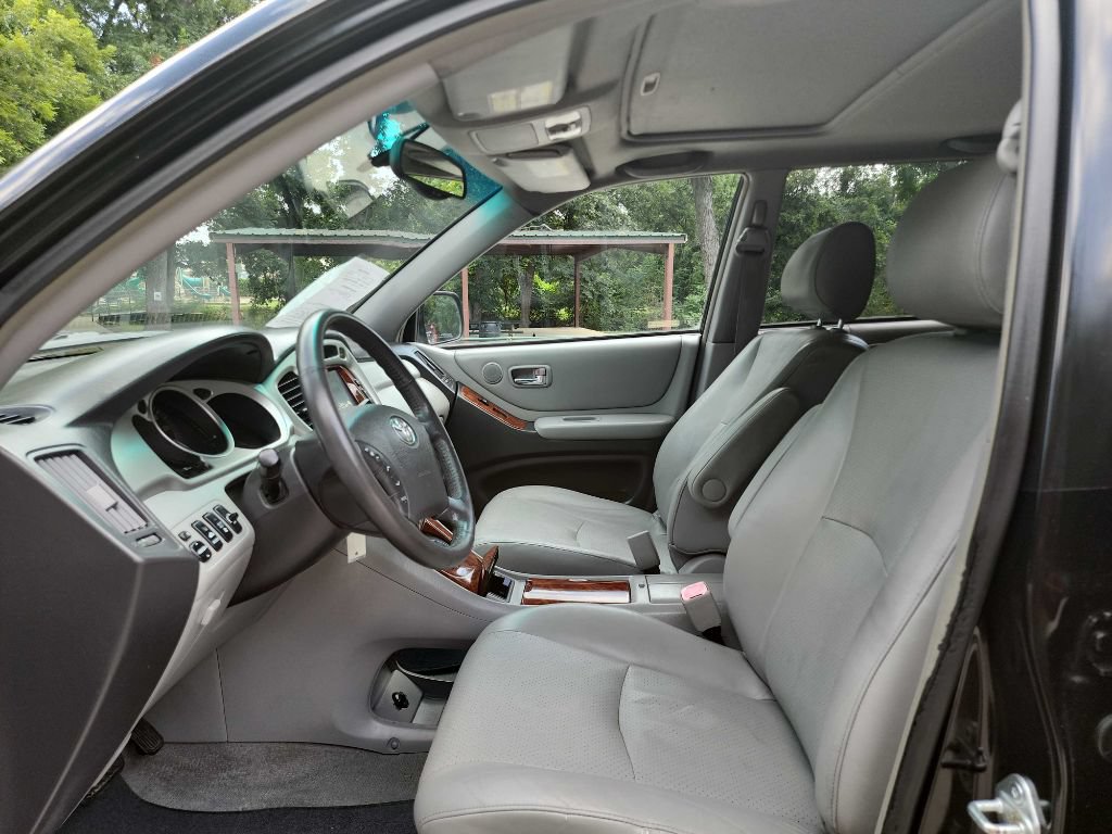 Used 2006 Toyota Highlander Limited AWD/4WD image 17