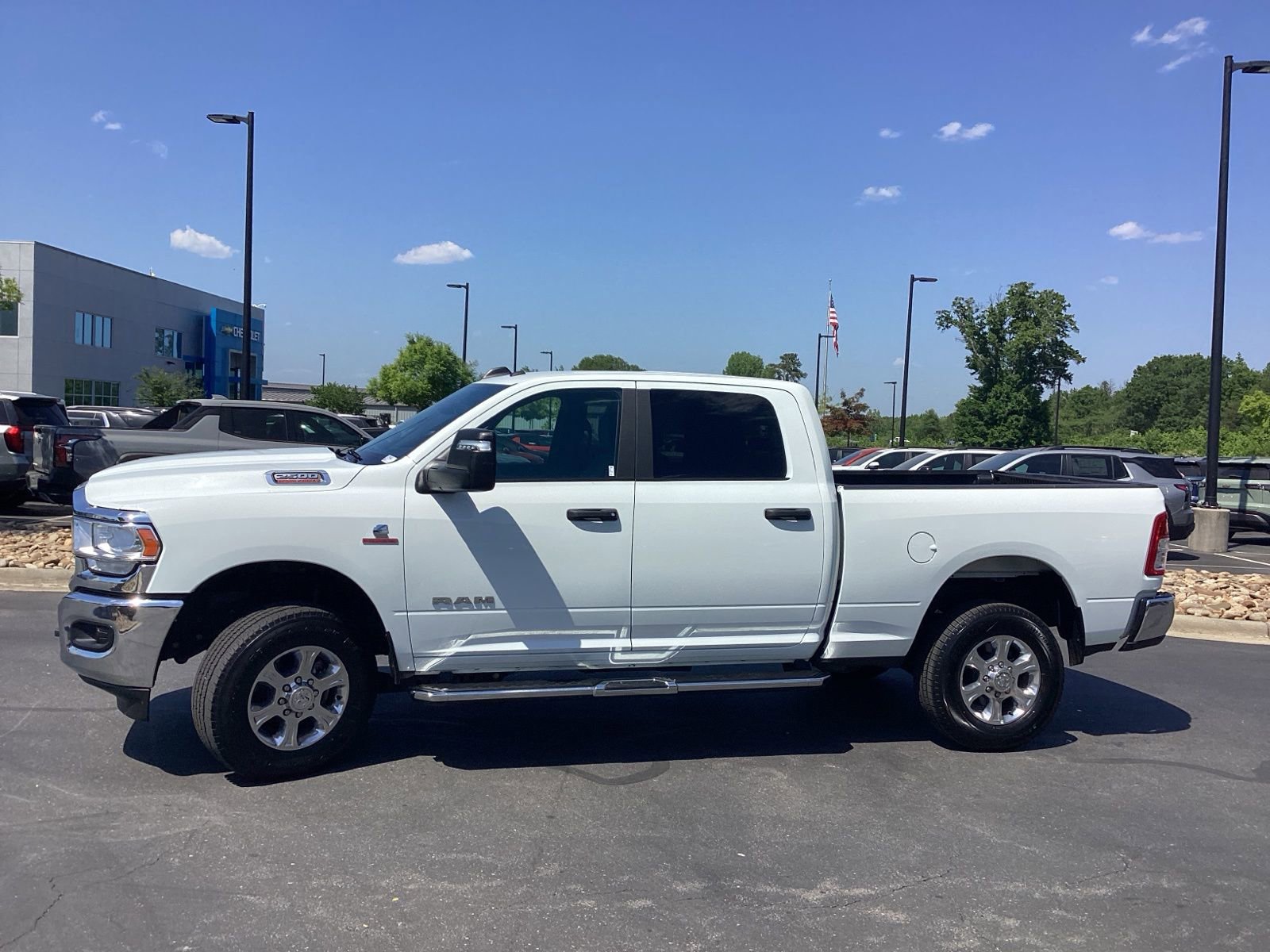 Used 2024 RAM 2500 Big Horn AWD/4WD image 7