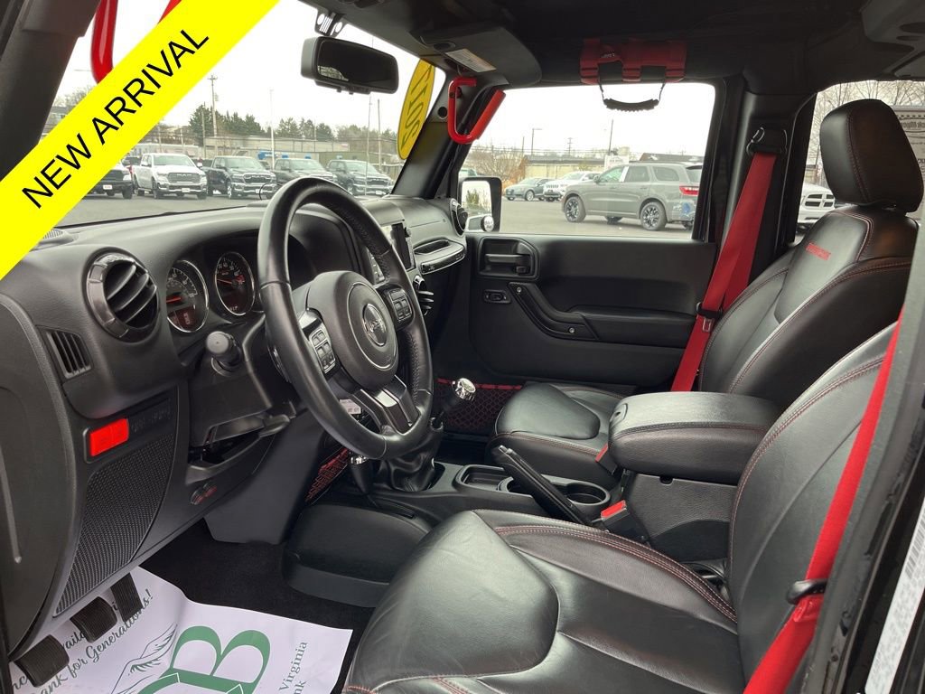 Used 2017 Jeep Wrangler Unlimited Rubicon image 2