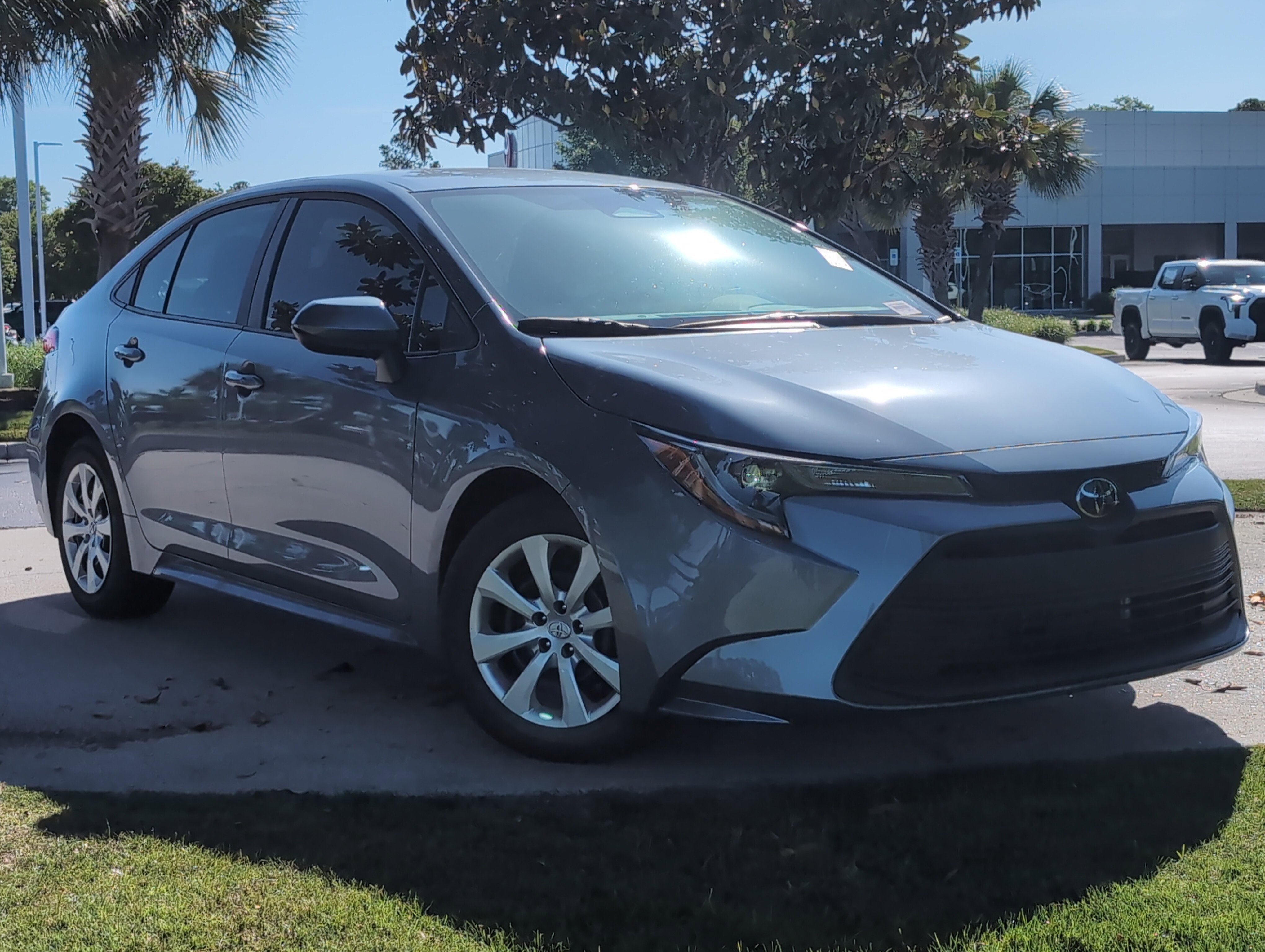 Certified 2023 Toyota Corolla LE FWD image 2