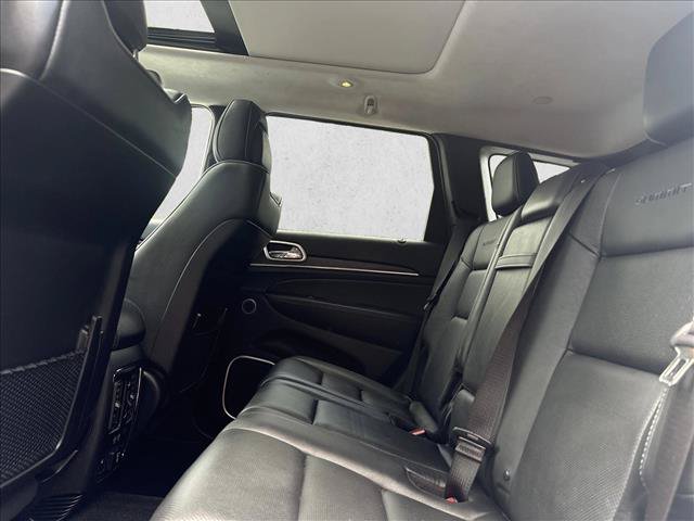 Used 2021 Jeep Grand Cherokee Summit AWD/4WD image 23