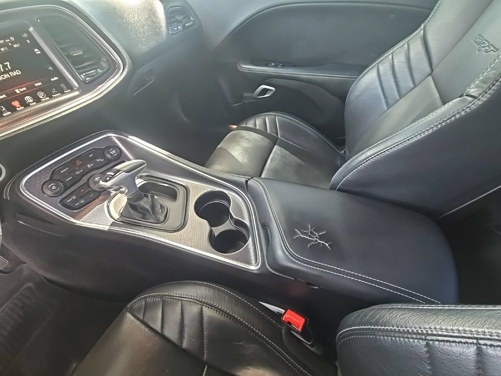 Used 2016 Dodge Challenger SRT w/ Technology Group RWD image 29