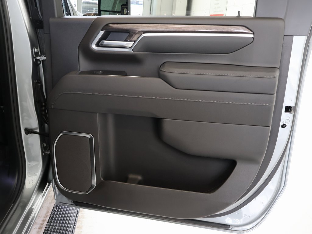 New 2026 Chevrolet Silverado 2500 LTZ w/ LTZ Plus Package image 42