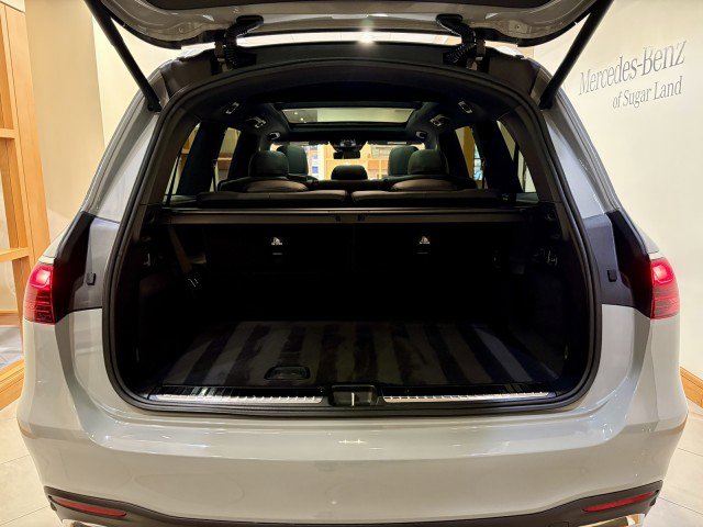 New 2026 Mercedes-Benz GLS 450 4MATIC image 27