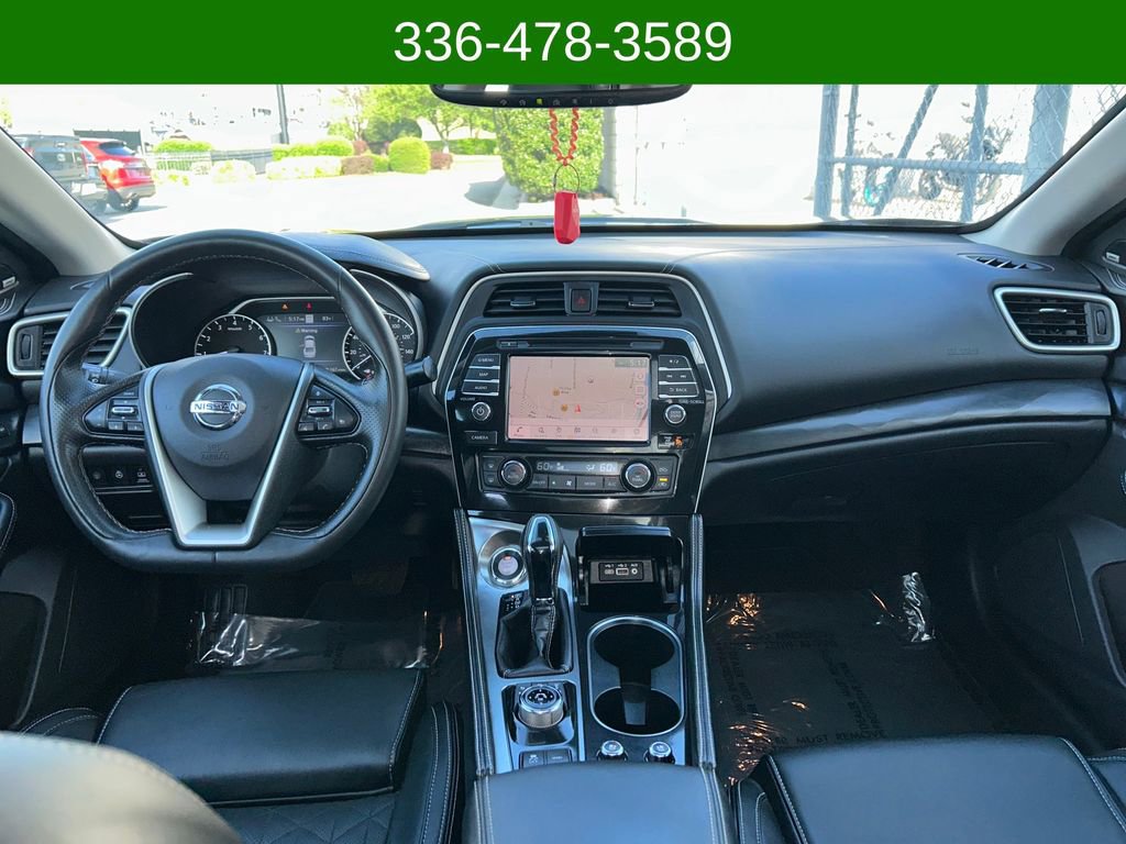 Used 2019 Nissan Maxima Platinum image 12