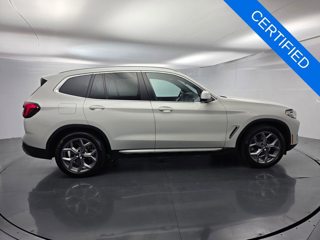 Used 2023 BMW X3 xDrive30i w/ Premium Package AWD/4WD video 3