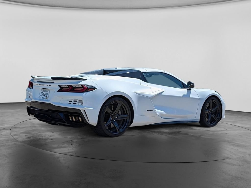 Used 2024 Chevrolet Corvette E-Ray AWD/4WD image 15