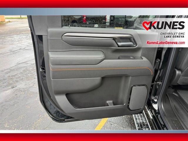 New 2026 GMC Sierra 2500 AT4 w/ AT4 Premium Plus Package AWD/4WD image 17