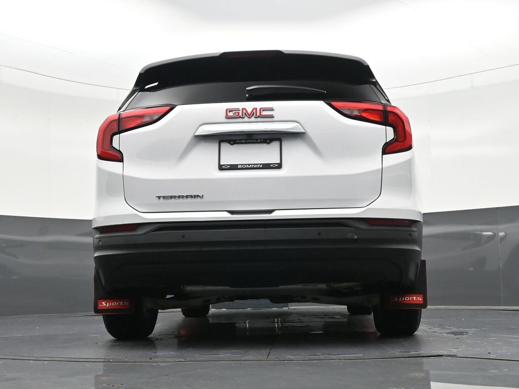 Used 2021 GMC Terrain SLE image 26