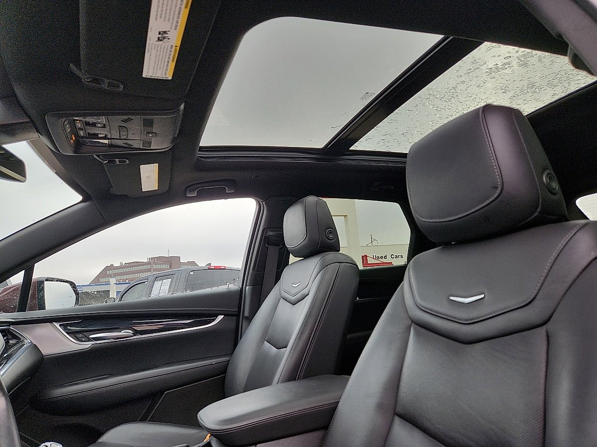 Used 2023 Cadillac XT5 Premium Luxury image 7