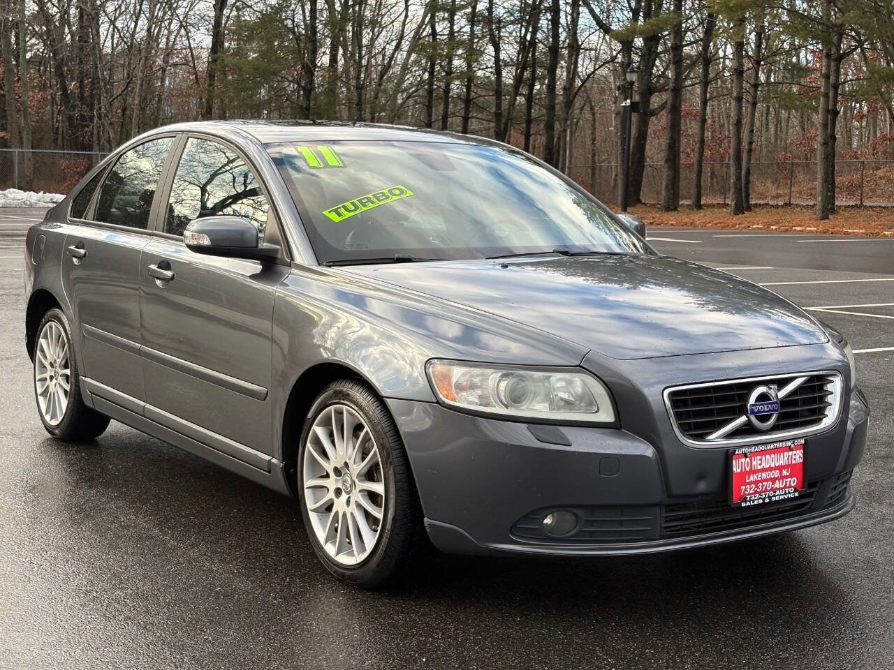 Used 2011 Volvo S40 T5 image 3